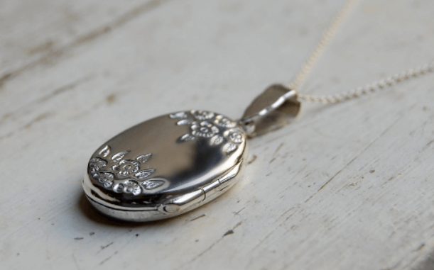 Types of Necklace with Pictures Inside