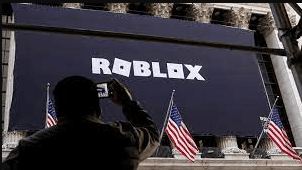 roblox 57.8m daus 59.9m august yoy